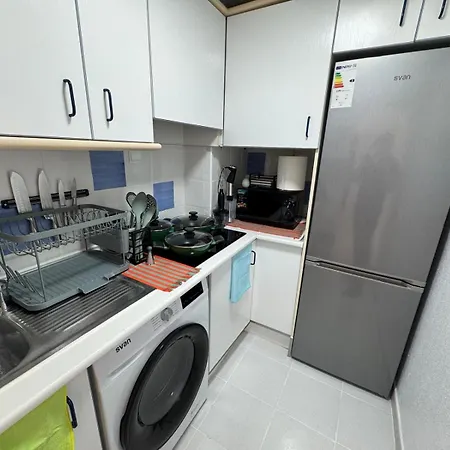 Sal U1h2b5p Seaview Apartment *